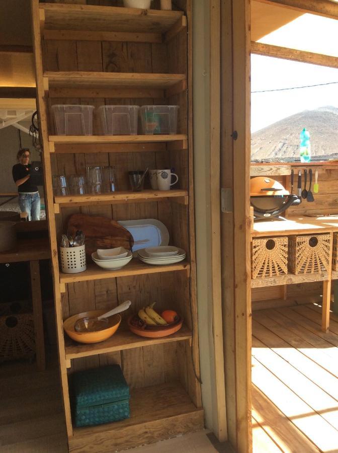 Micro House Apartment ลาโอลีวา ภายนอก รูปภาพ